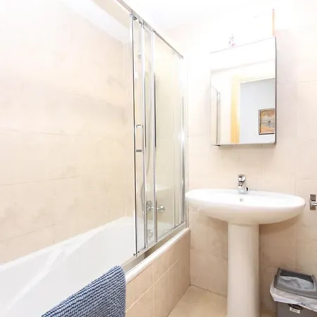 Apartamento Marina Raset Lägenhet *